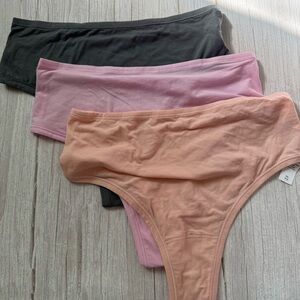 Play Assorted 3-Pack High Waist Thongs Hanky Panky M/L